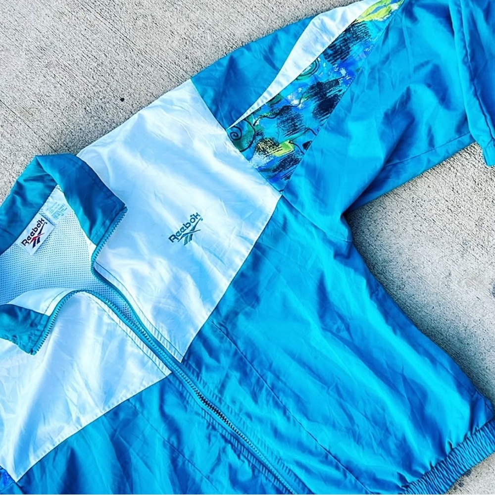 Reebok Blue and White Windbreaker Jacket with Color-Block Design